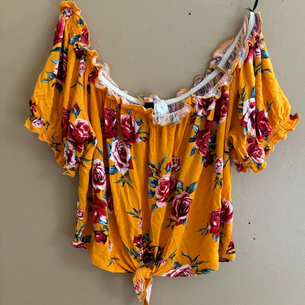 Floral Off the Shoulder Crop Top